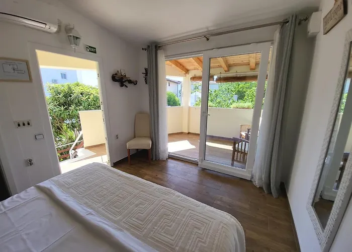 Vikendica Lavender Garden House